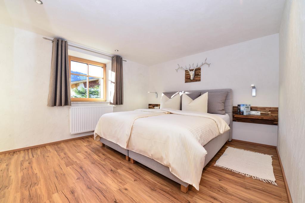 Sonn Alpin - Ferienwohnungen Grän Exteriér fotografie