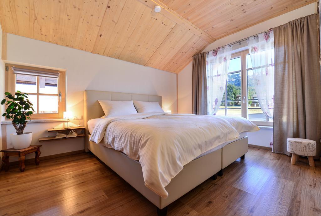 Sonn Alpin - Ferienwohnungen Grän Exteriér fotografie